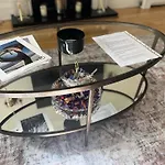 Warm & Welcoming London Escape With Home Touches