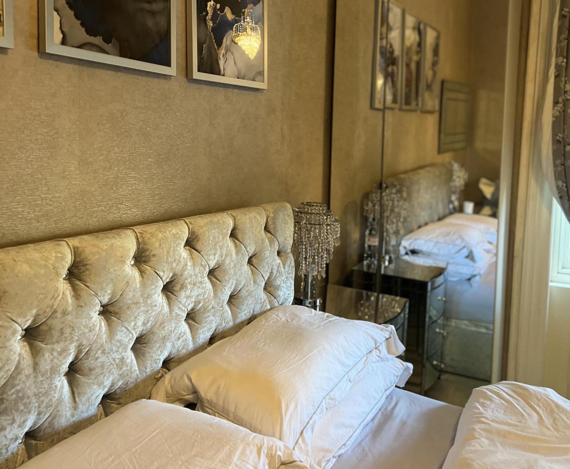 Apartment Warm & Welcoming Escape With Touches *